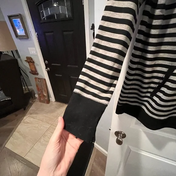 Striped Black and White Women's Sweater - Picture 4 of 8